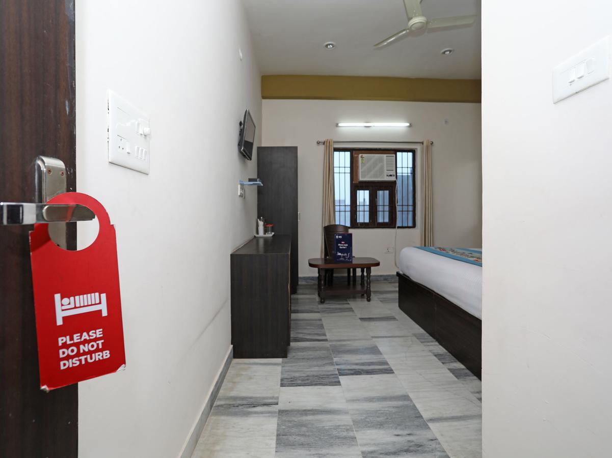 Hotel Taj Signature Агра Экстерьер фото