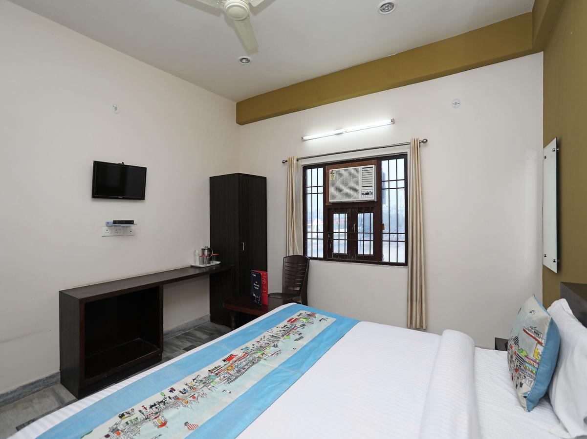 Hotel Taj Signature Агра Экстерьер фото
